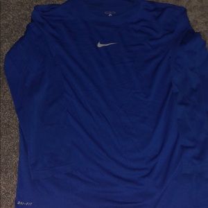 Nike boys long sleeve shirt